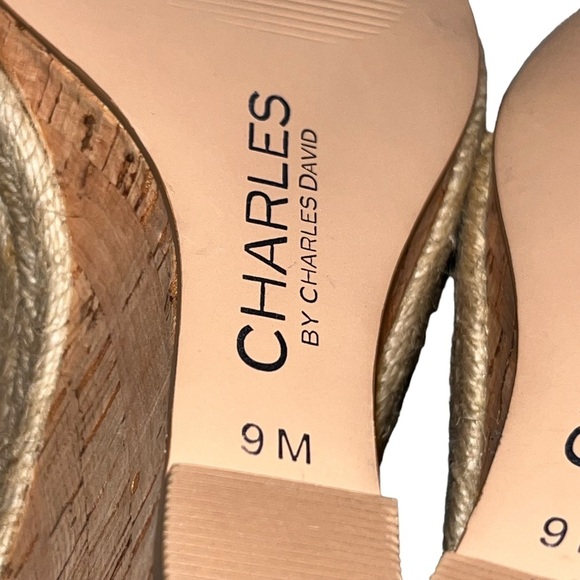 NEW Charles by Charles David White Wedge Espadrille Brit Sandals - Picture 9 of 10